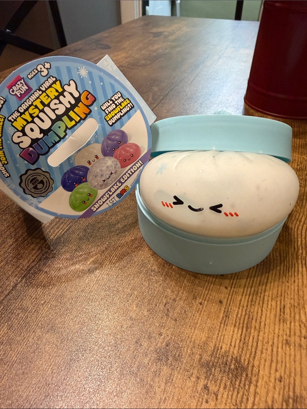 RARE Snowflake Crunchy Edition White Dumpling !!!!!  Squish & Feel how great !!